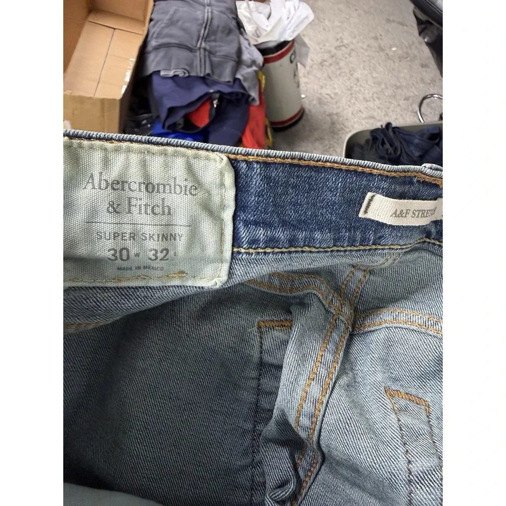 Abercrombie & Fitch Jeans Mens 30x32 Felix Super Skinny Medium Wash Denim NWT